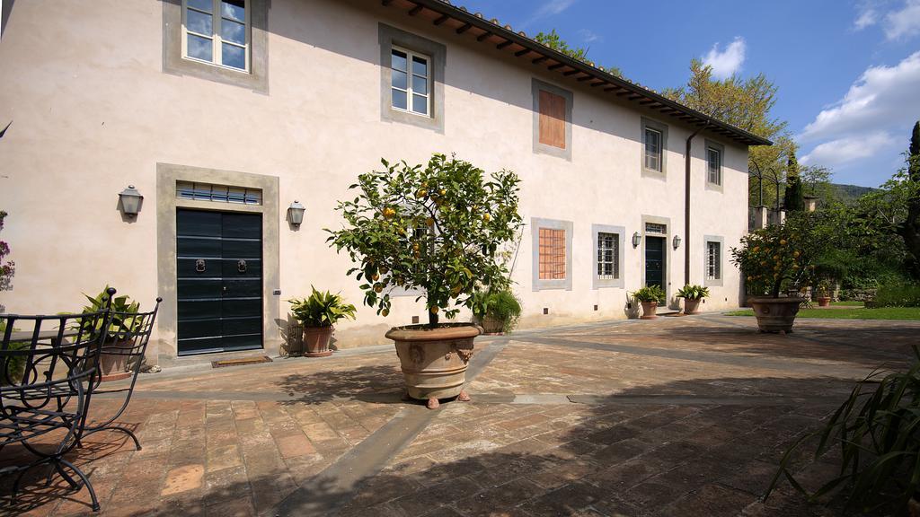 Podere La Rondine Bed and Breakfast Prato  Exterior foto