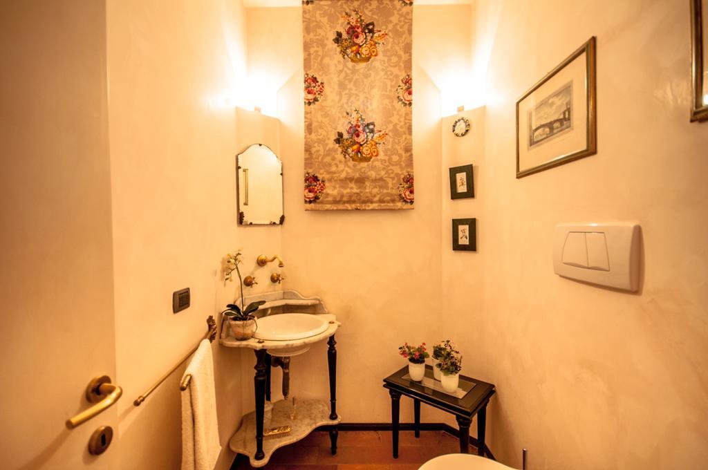 Podere La Rondine Bed and Breakfast Prato  Exterior foto